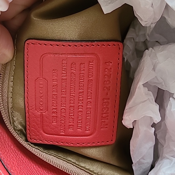 Coach Madison pebbled leather Phoebe shoulder bag - Picture 7 of 12